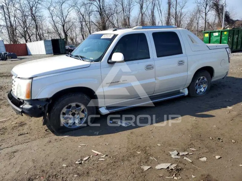 2003 Cadillac ESCALADE photo