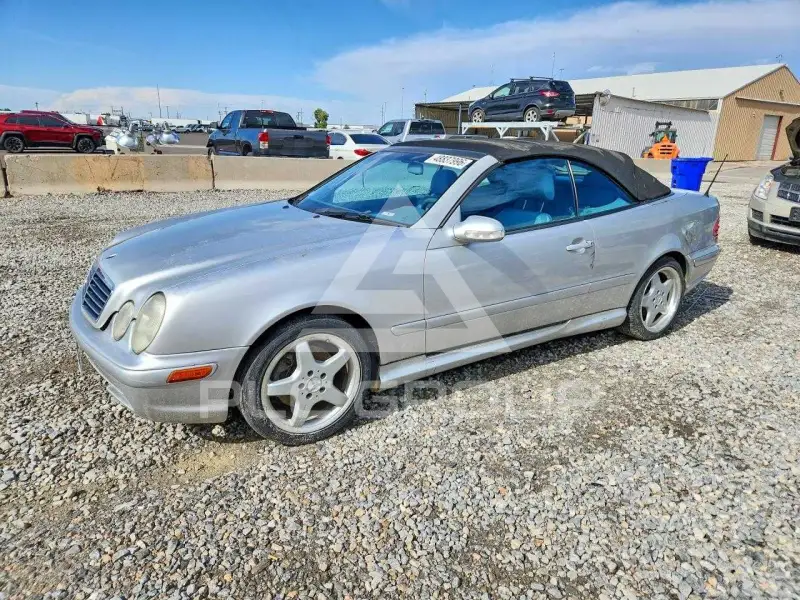 2003 Mercedes Benz CLK фото