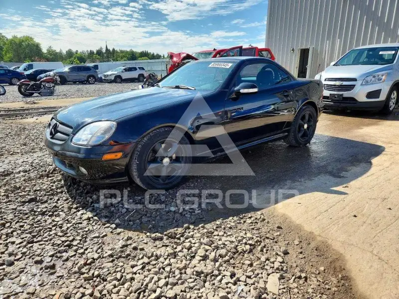 2003 Mercedes Benz SLK-Class photo