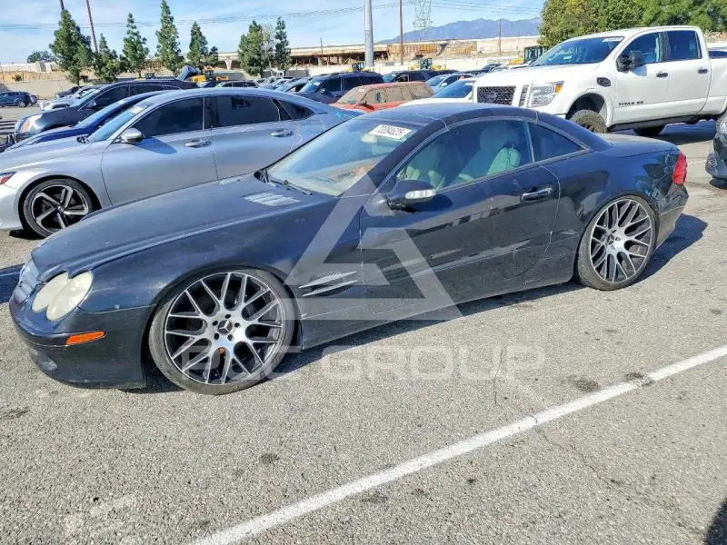 2003 Mercedes Benz SL-Class photo
