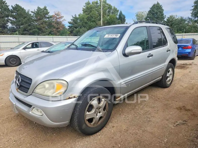 2003 Mercedes Benz ML-Class photo