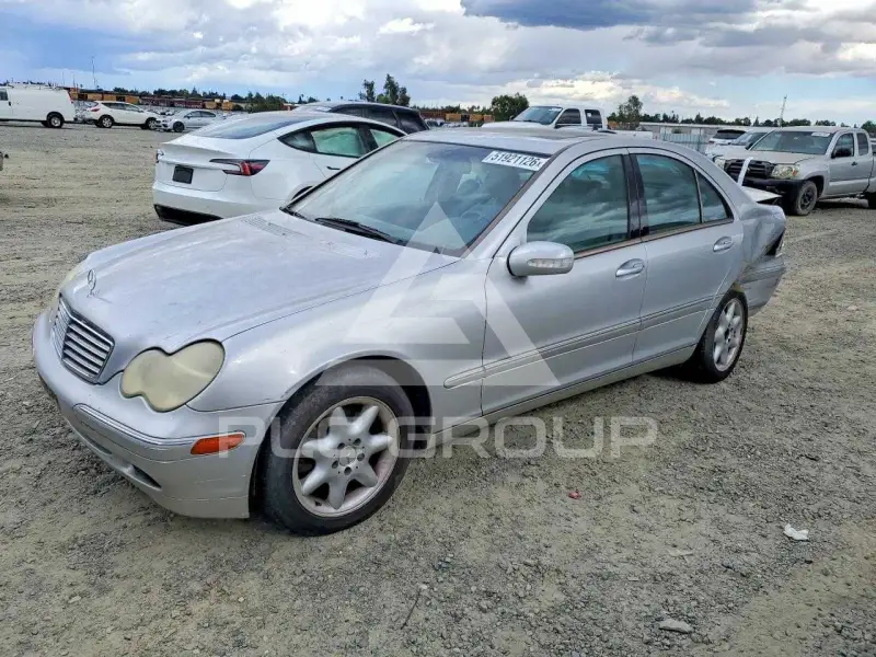 2003 Mercedes Benz C-Class фото