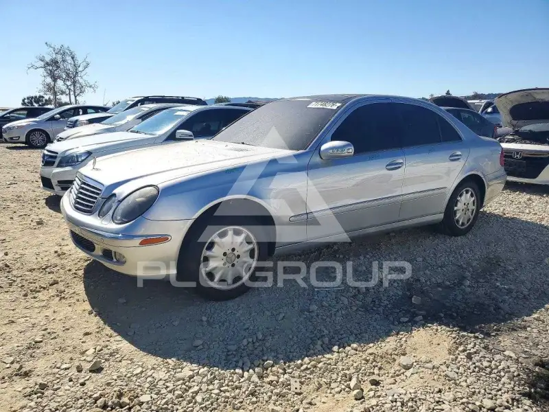 2003 Mercedes Benz E-Class фото