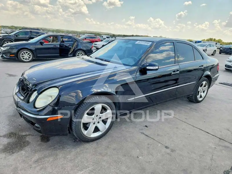2003 Mercedes Benz E-Class фото