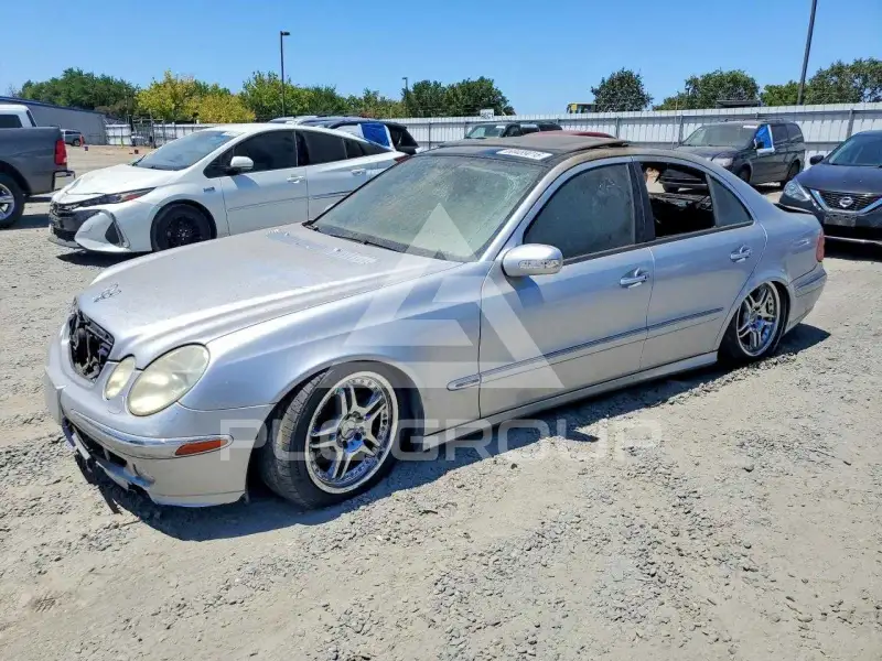 2003 Mercedes Benz E-Class фото