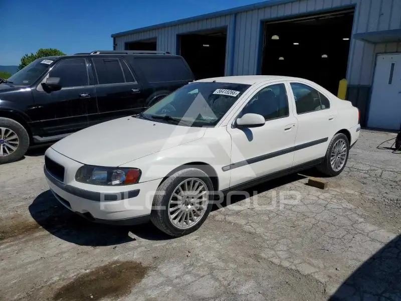 2003 Volvo S60 photo