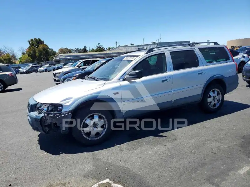 2003 Volvo XC70 photo
