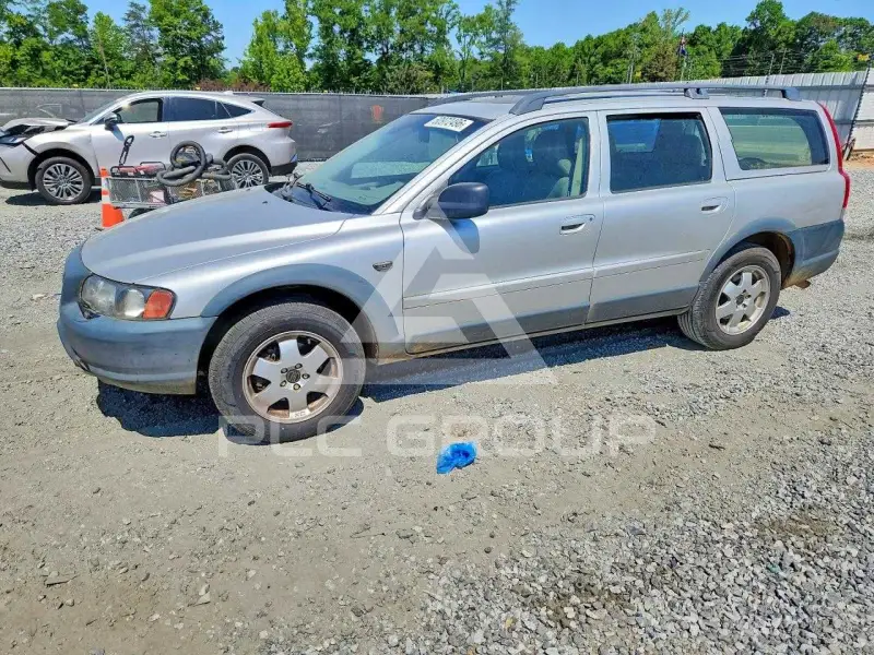 2003 Volvo XC70 фото