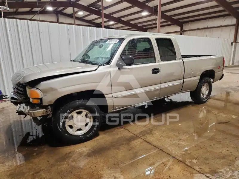 2003 GMC Sierra фото