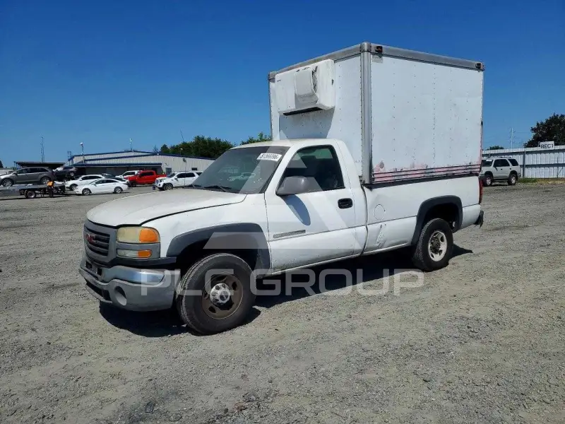 2003 GMC Sierra фото
