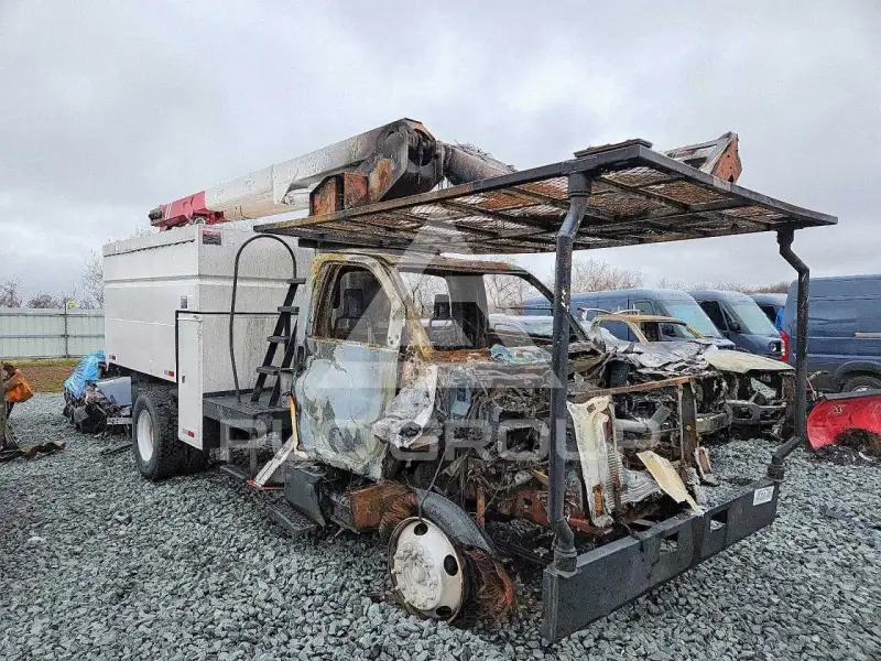 2003 GMC C7 фото