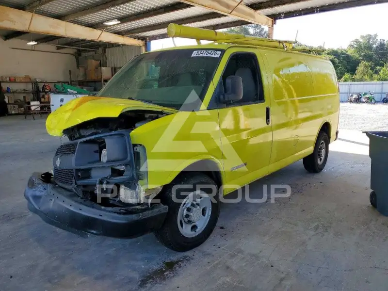 2003 GMC Savana фото