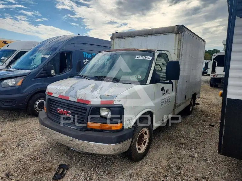 2003 GMC Savana фото