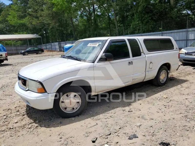 2003 GMC SONOMA photo