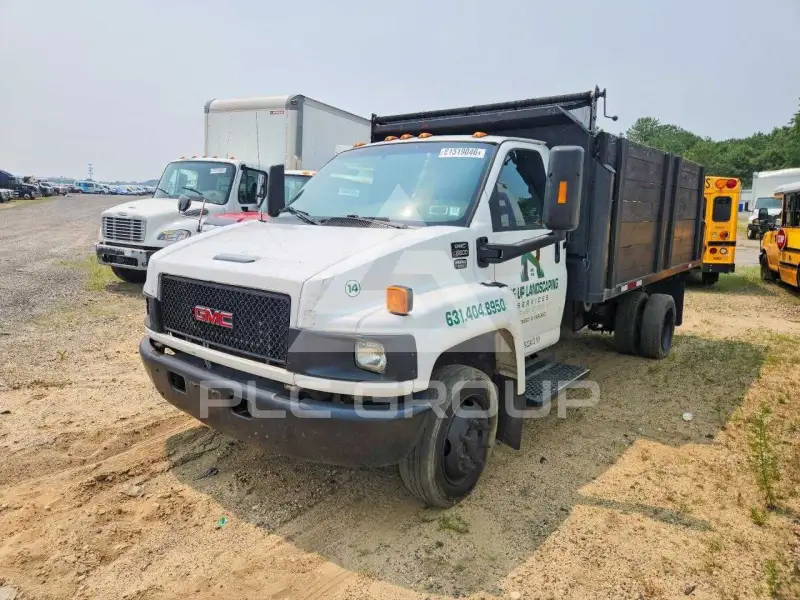 2003 GMC CK Series фото