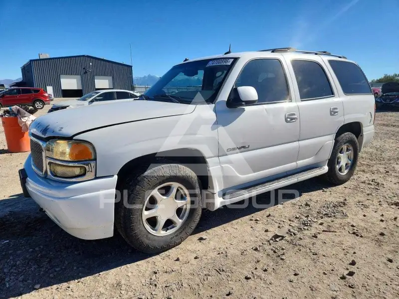 2003 GMC YUKON photo