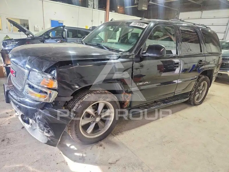 2003 GMC YUKON фото