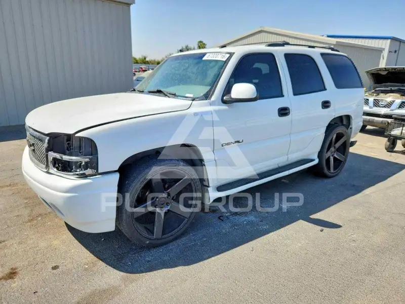 2003 GMC YUKON фото