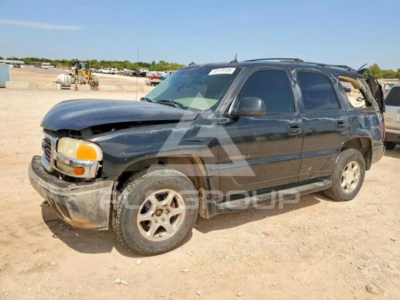 2003 GMC YUKON фото