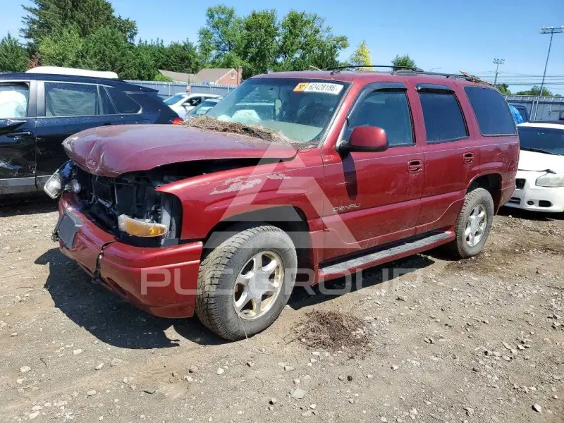 2003 GMC YUKON фото