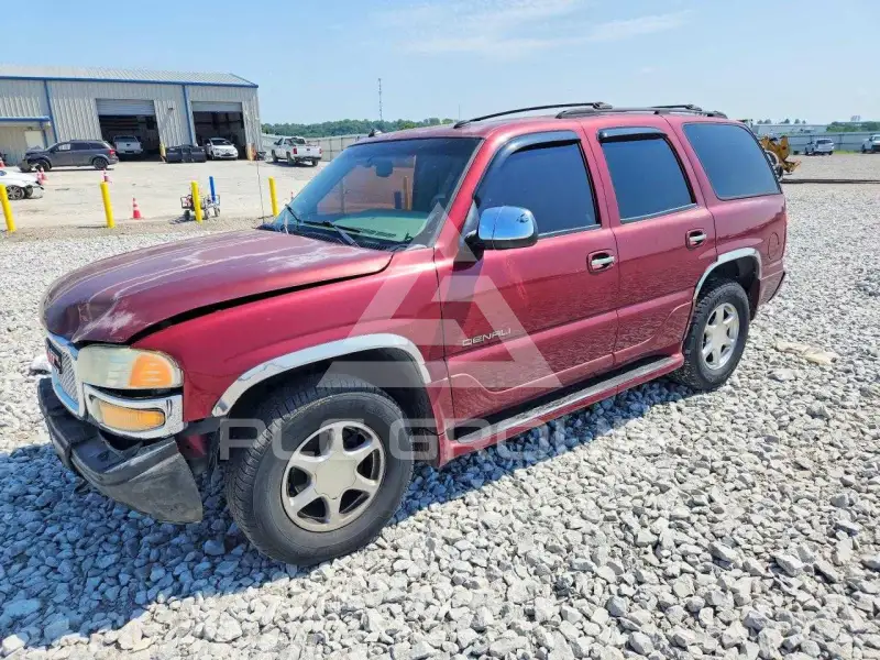 2003 GMC YUKON фото