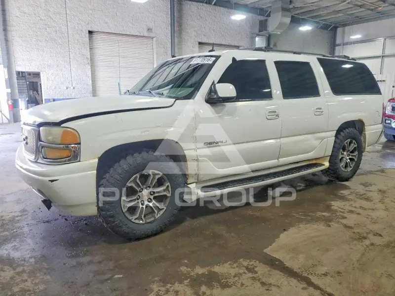 2003 GMC YUKON фото