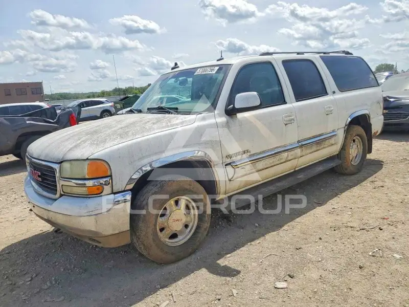 2003 GMC YUKON photo
