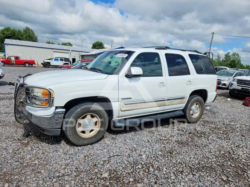2003 GMC YUKON photo