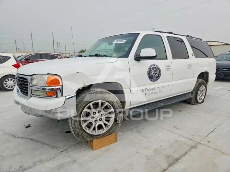 2003 GMC YUKON фото