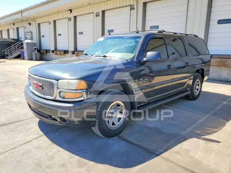 2003 GMC YUKON фото
