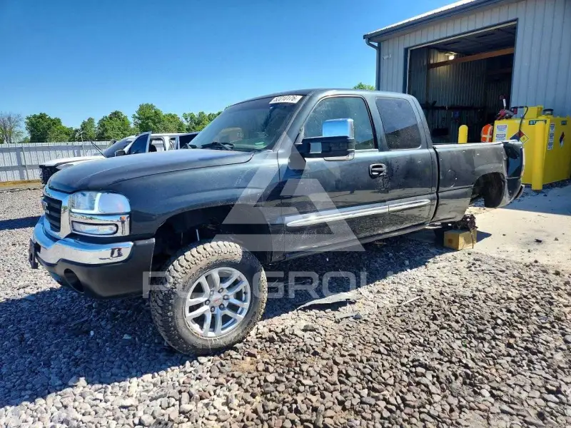 2003 GMC 1500 фото