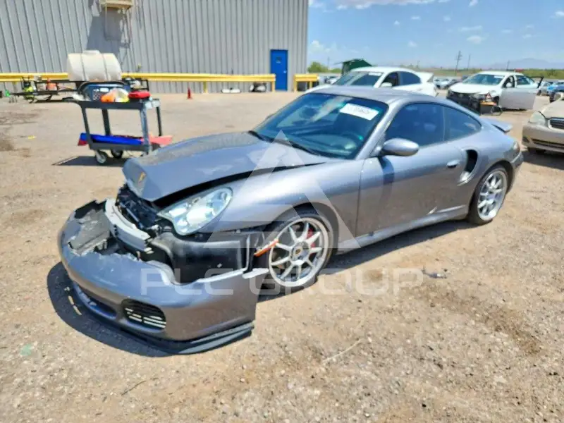 2003 Porsche 911 photo