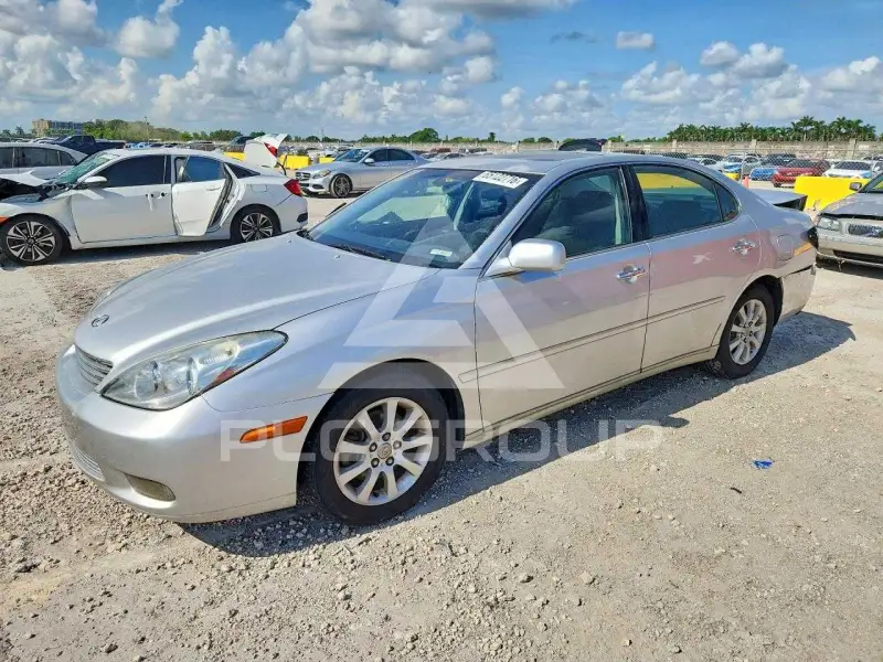 2003 Lexus ES300 photo