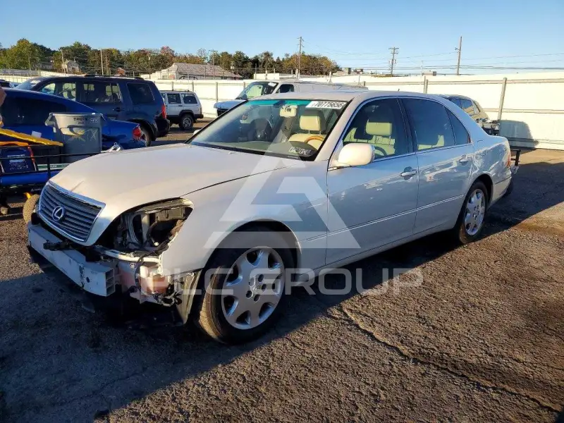 2003 Lexus LS430 фото