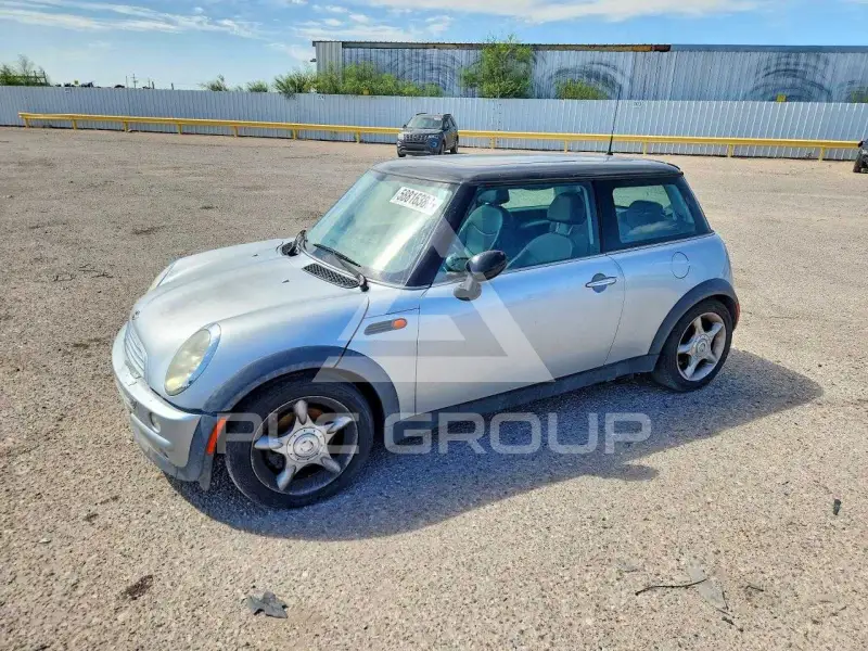 2003 Mini COOPER photo