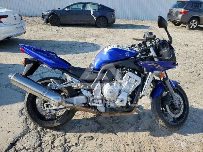 2003 Yamaha FZS10 фото