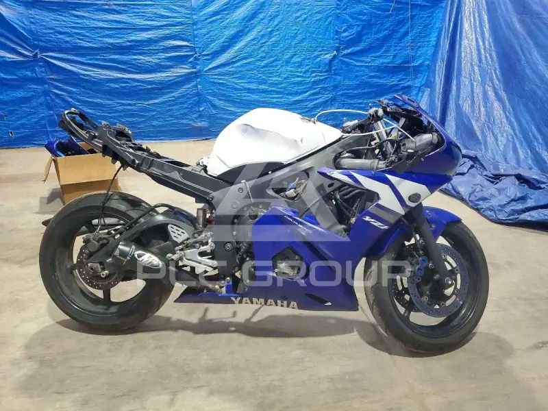 2003 Yamaha  фото