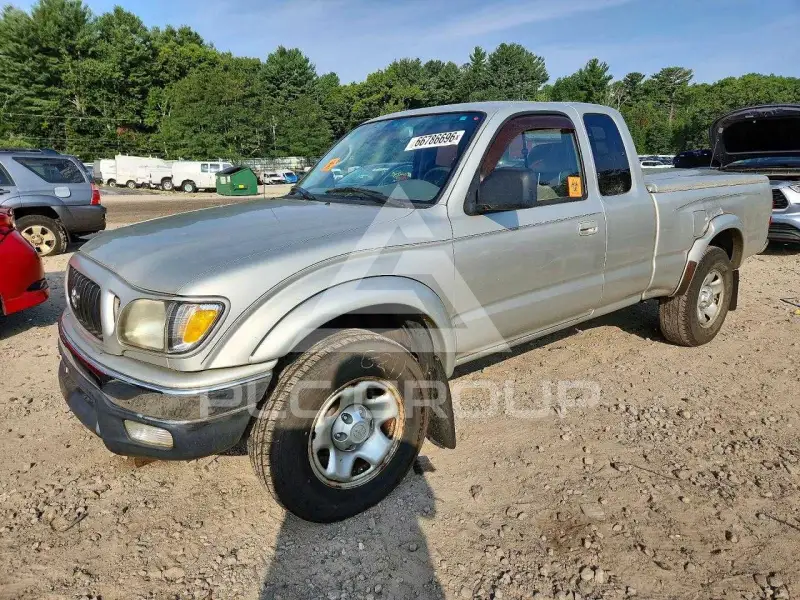 2003 Toyota TACOMA photo