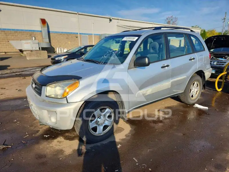 2003 Toyota RAV4 photo