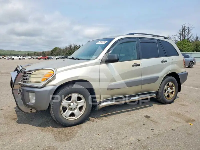 2003 Toyota RAV4 photo