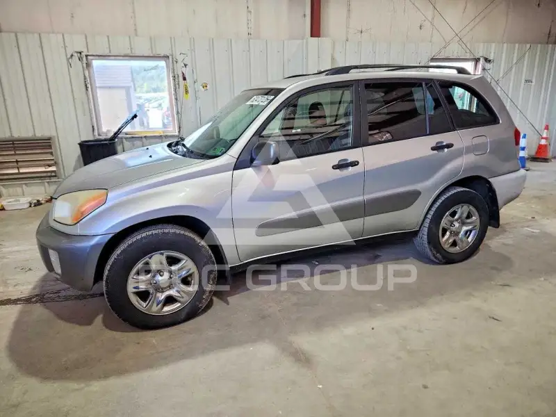 2003 Toyota RAV4 photo