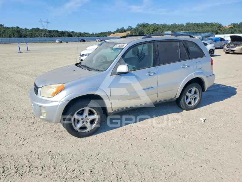 2003 Toyota RAV4 фото