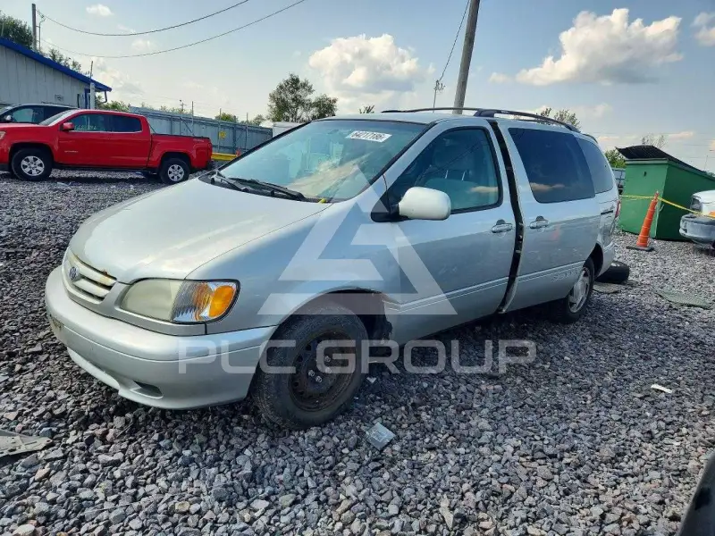 2003 Toyota SIENNA фото