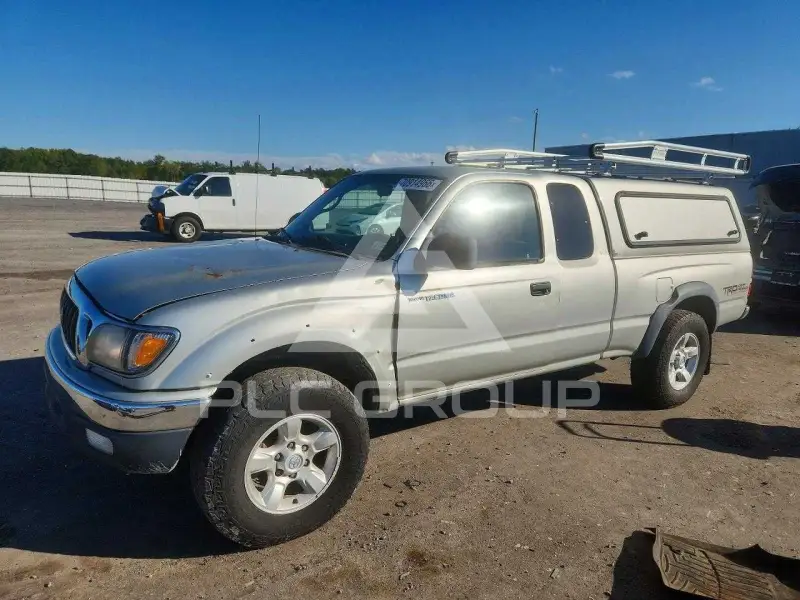 2003 Toyota TACOMA photo