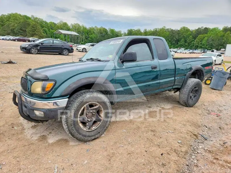 2003 Toyota TACOMA photo