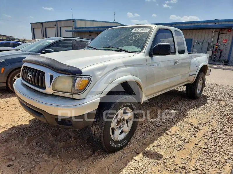 2003 Toyota TACOMA photo