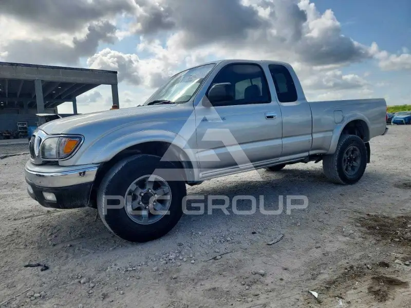 2003 Toyota TACOMA photo