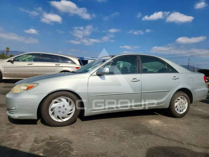 2003 Toyota CAMRY фото