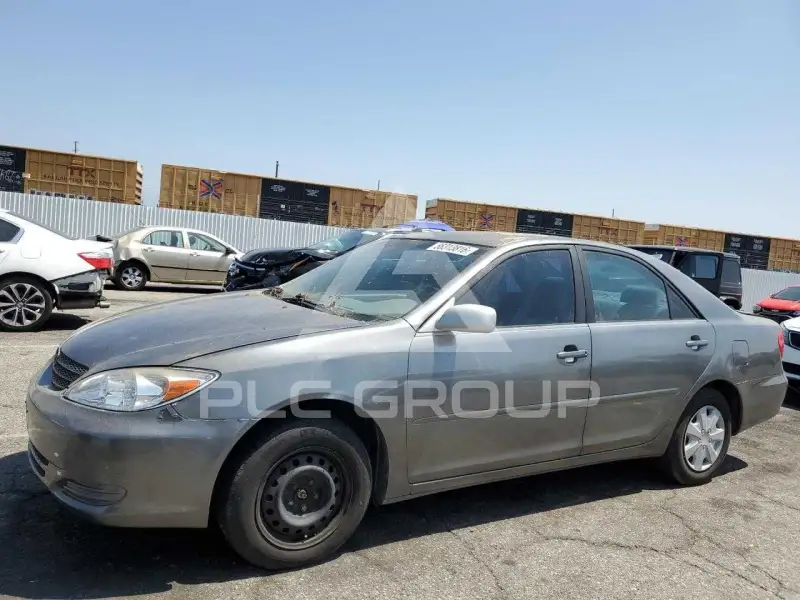 2003 Toyota CAMRY фото