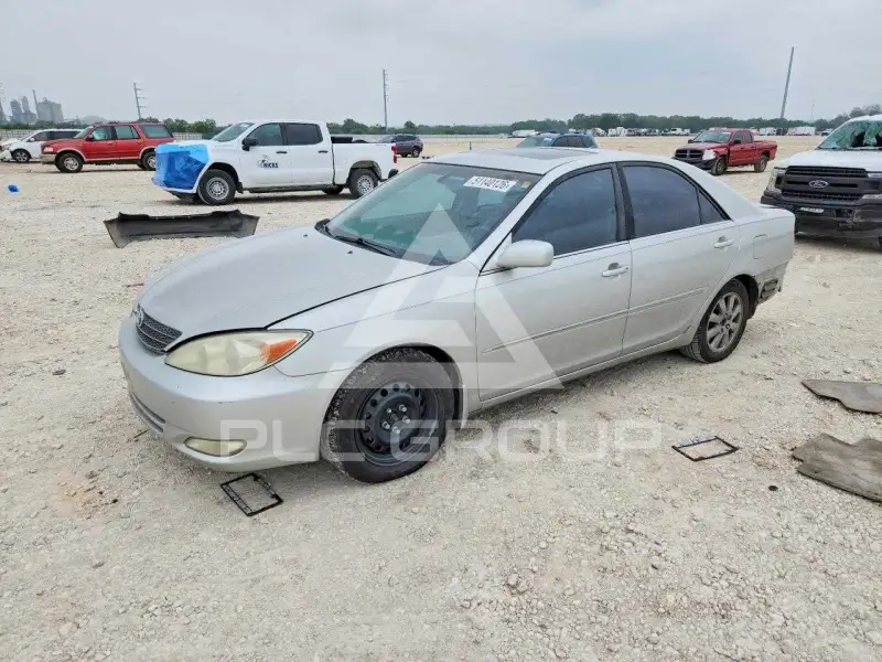 2003 Toyota CAMRY фото